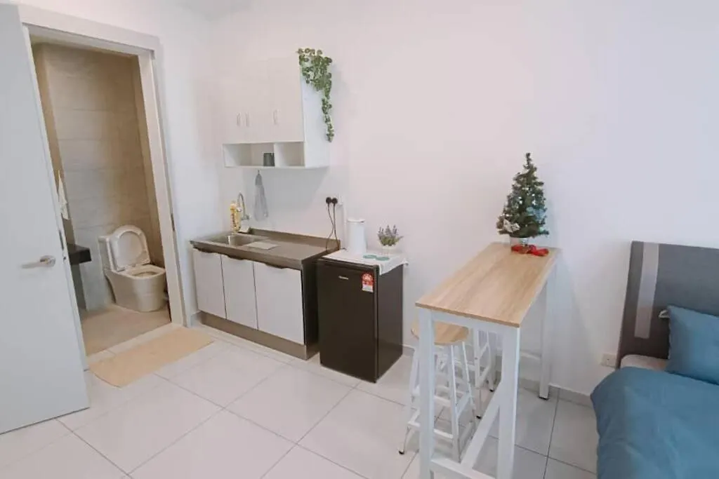 Cozy Sky Trees Bukit Indah With Smart Tv L Pool B8 Apartamento Johor Bahru