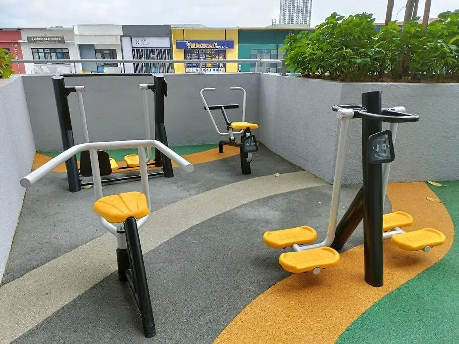 Cozy Sky Trees Bukit Indah With Smart Tv L Pool B8 Apartamento Johor Bahru
